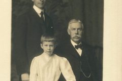 outhard george h three generations020